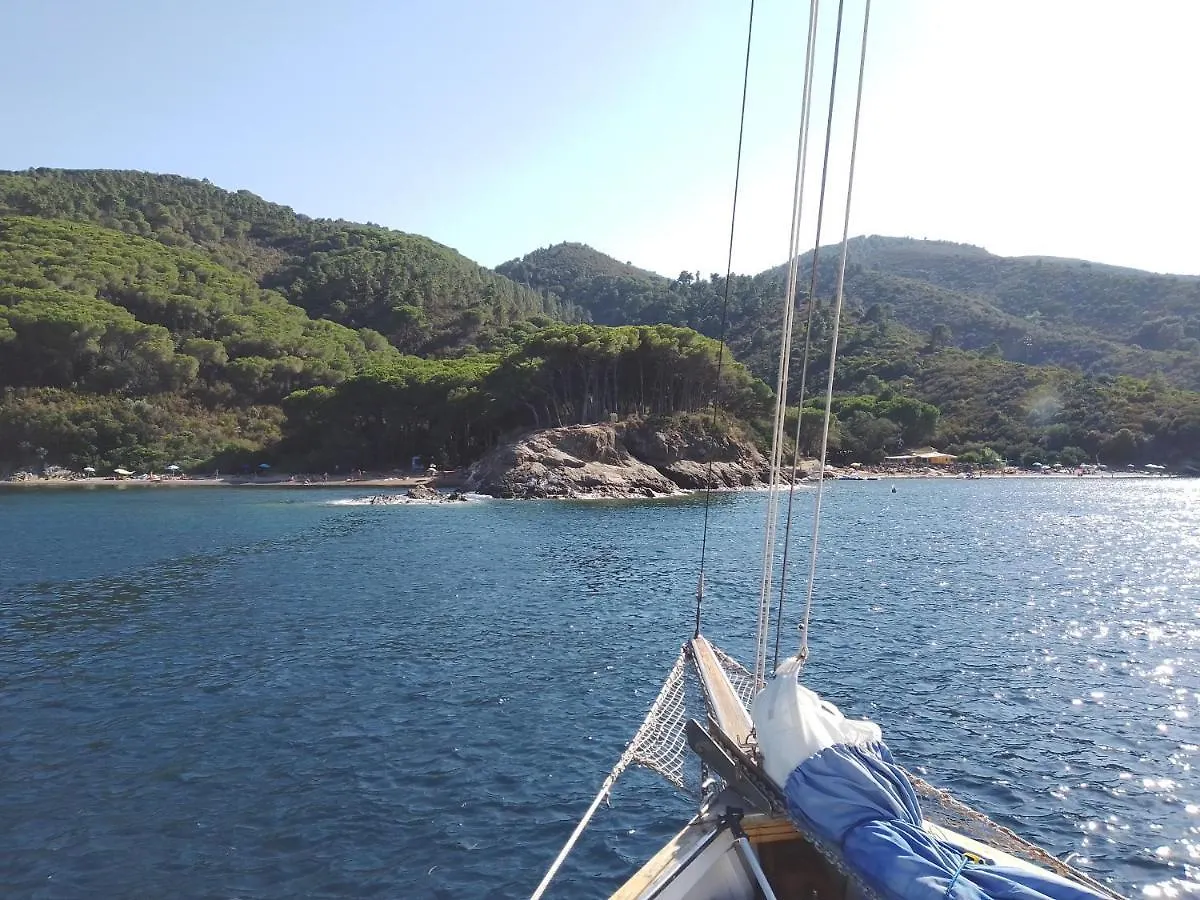 La Casa Di Berenice A Porto Azzurro Italy